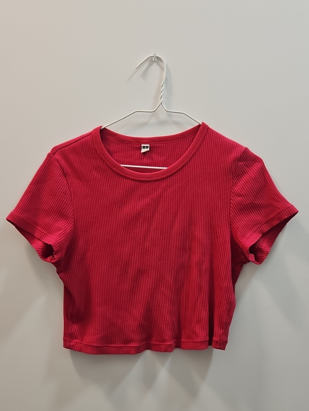 Uniqlo Crop Top
